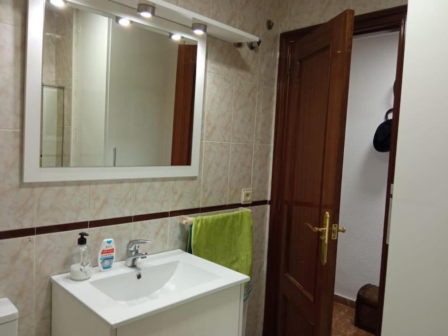 Apartamento Gabucio En Jaén Exteriör bild